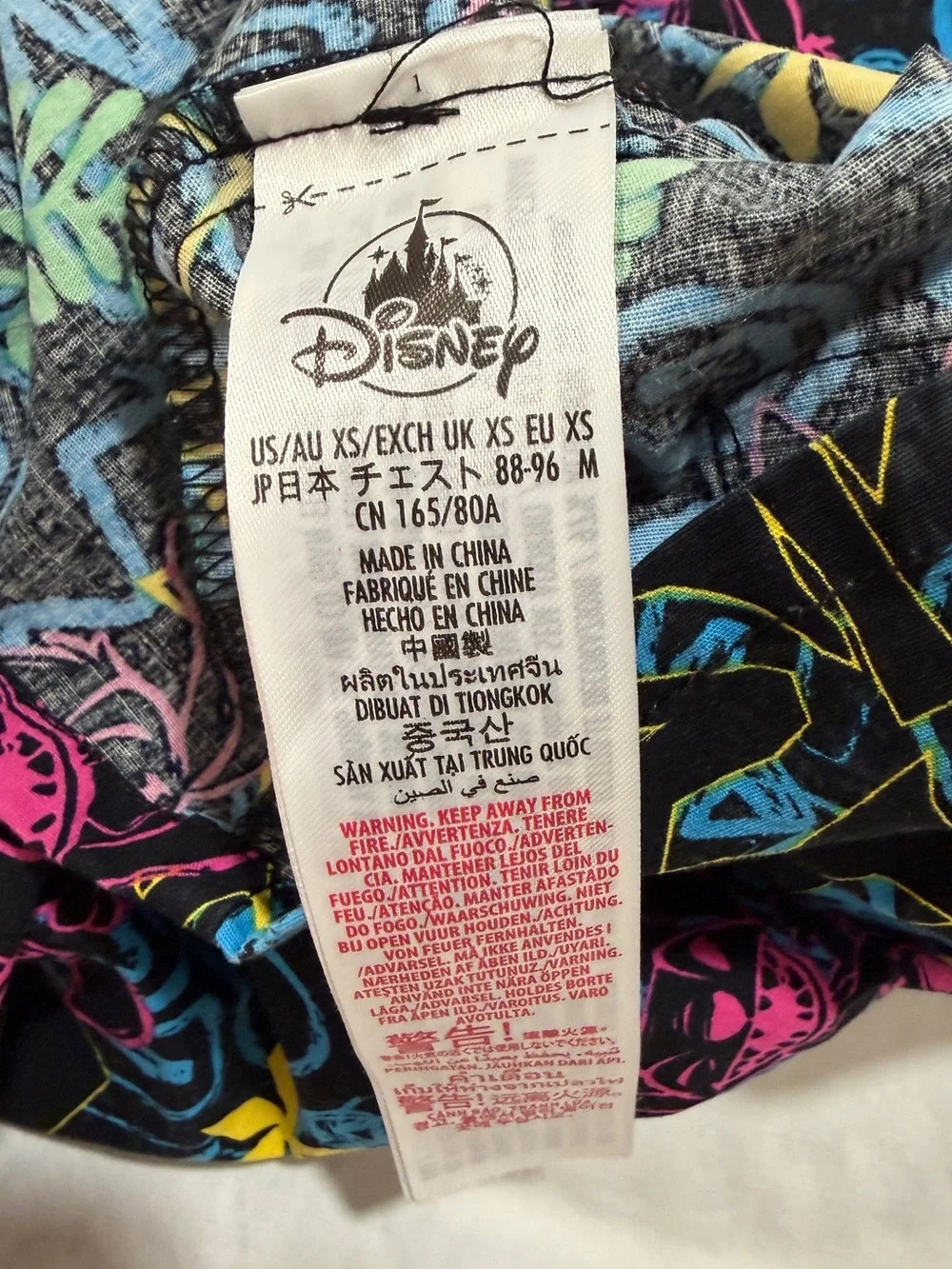 Disney Stitch Men’s short-sleeve Hawaiian shirt black neon floral print Size XS